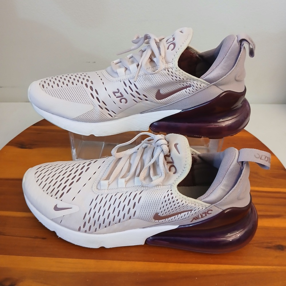 Nike Air Max 270 Womens 9.5 Barely Rose Running Shoes Sneakers AH6789-601